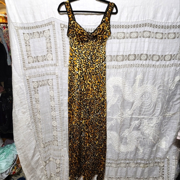 Dresses & Skirts - Vintage Leopard Print Maxi Slip Dress